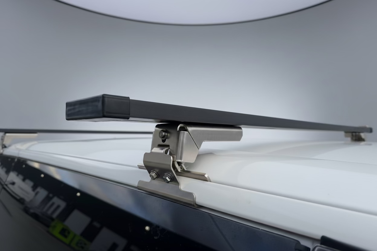 L400 Delica Gutter Mounts - All Models