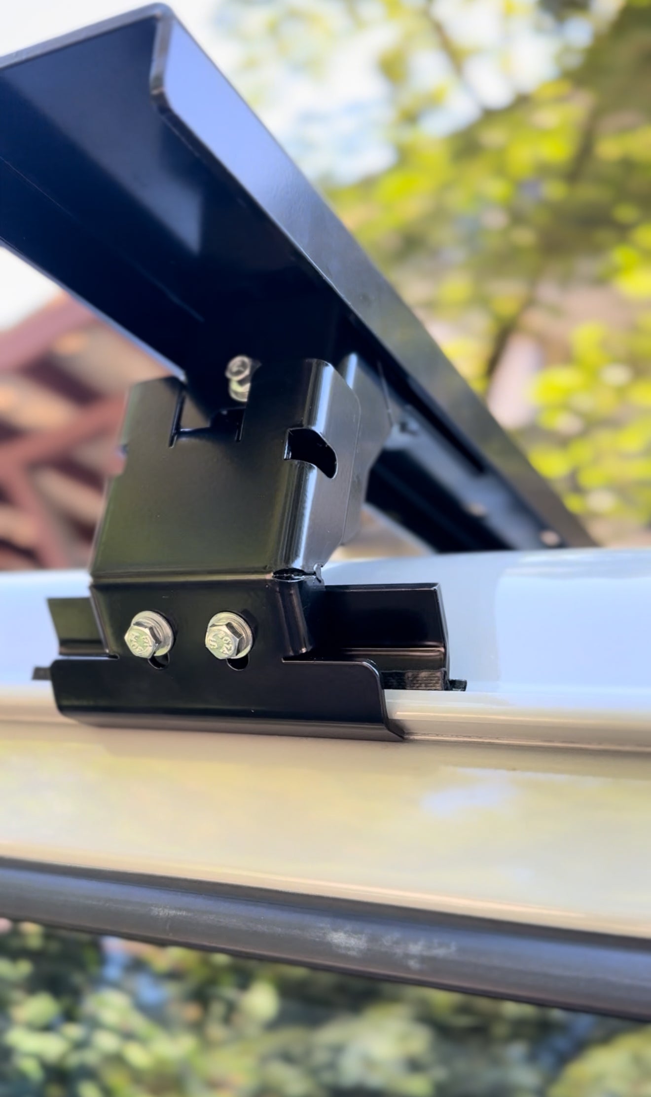 Gutter Mount 6 inches or 16cm high
