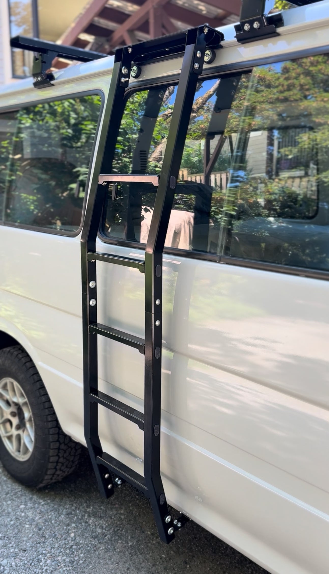 Hiace 1989-2004 Aluminum Side Ladder - All Models