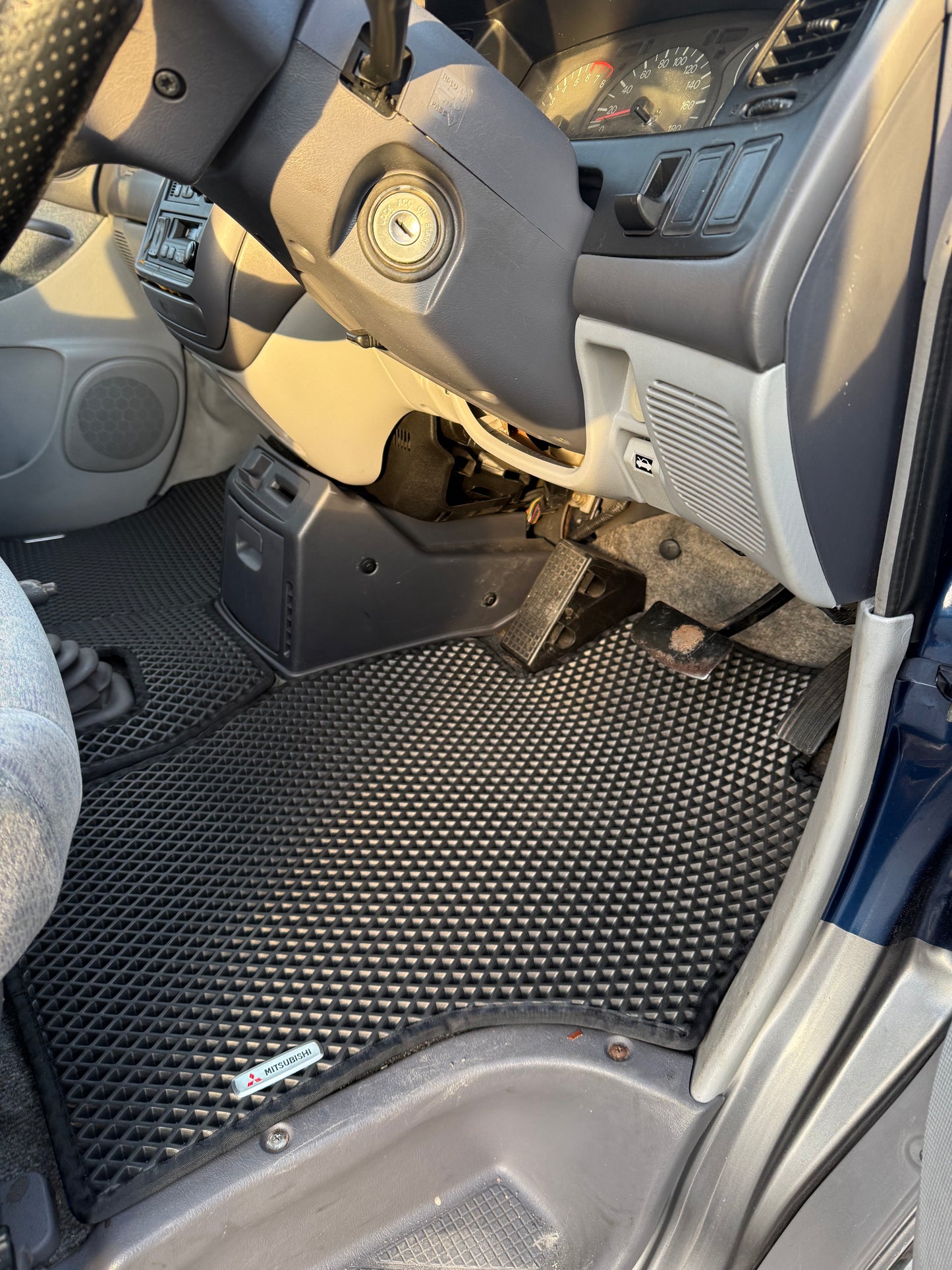 カーマット ハイエース 1989-2004