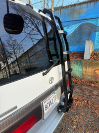 ハイエース 1989-2004 ロールーフ アルミラダー 右側