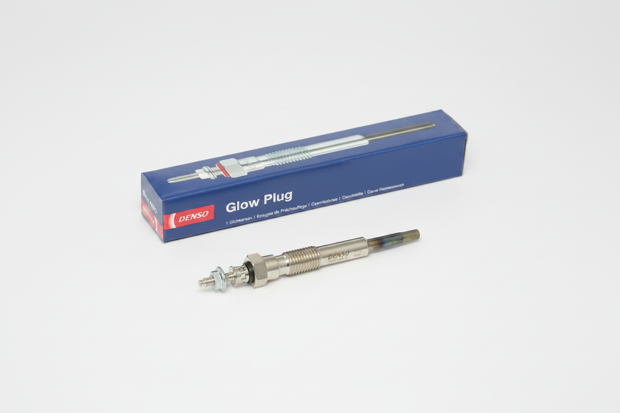DENSO Glow Plugs Hiace 1989-2004 2l,3l,5l - Set 4