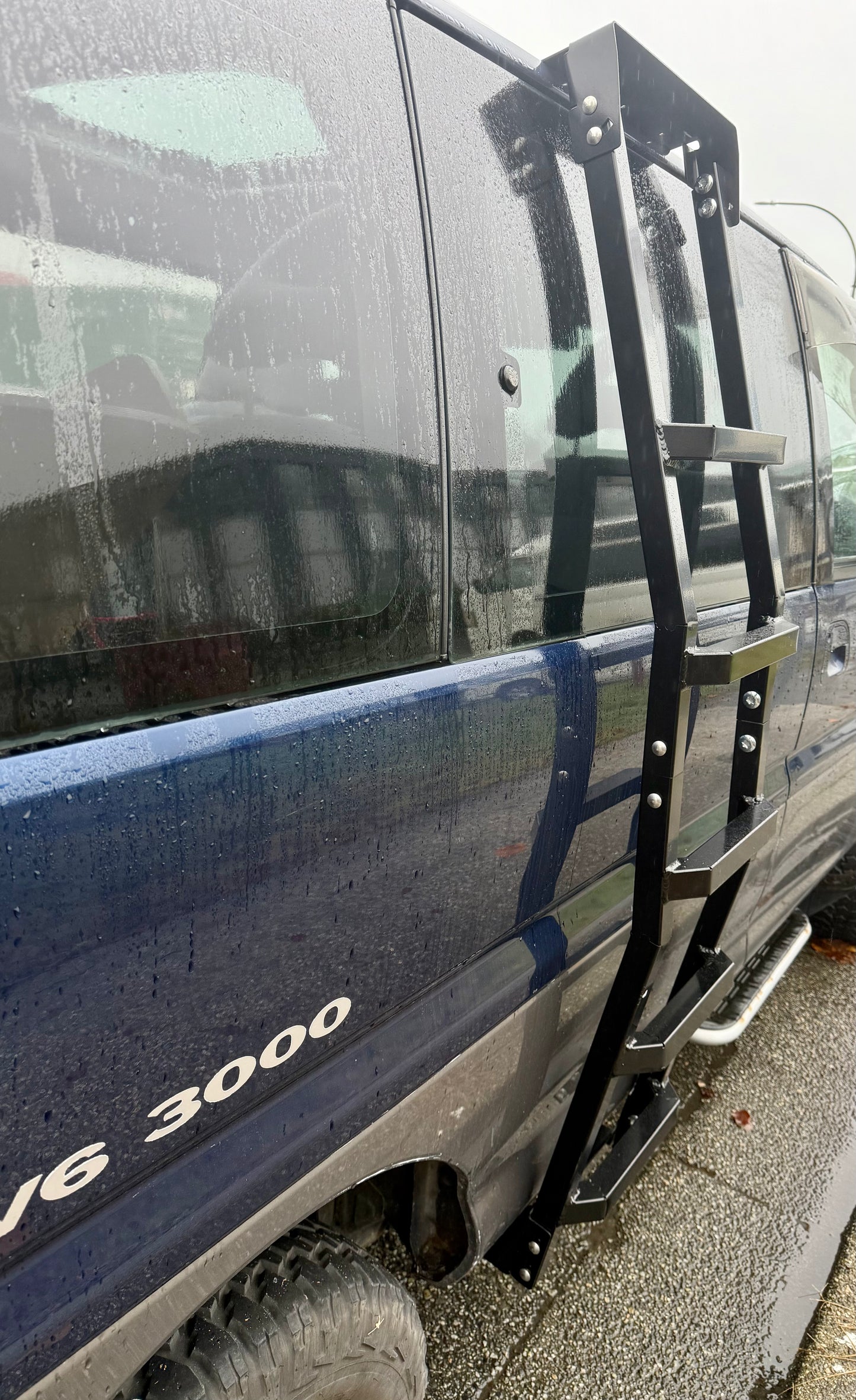 リアラダー デリカ L400 ハイルーフ