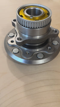 Front Wheel Bearing and Hub Assembly 2wd and 4wd Hiace 2004-2018